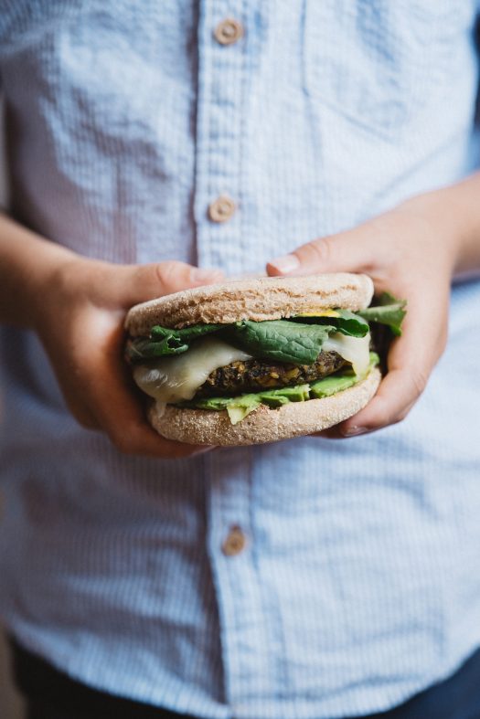 This image has an empty alt attribute; its file name is burger-1-1.jpg